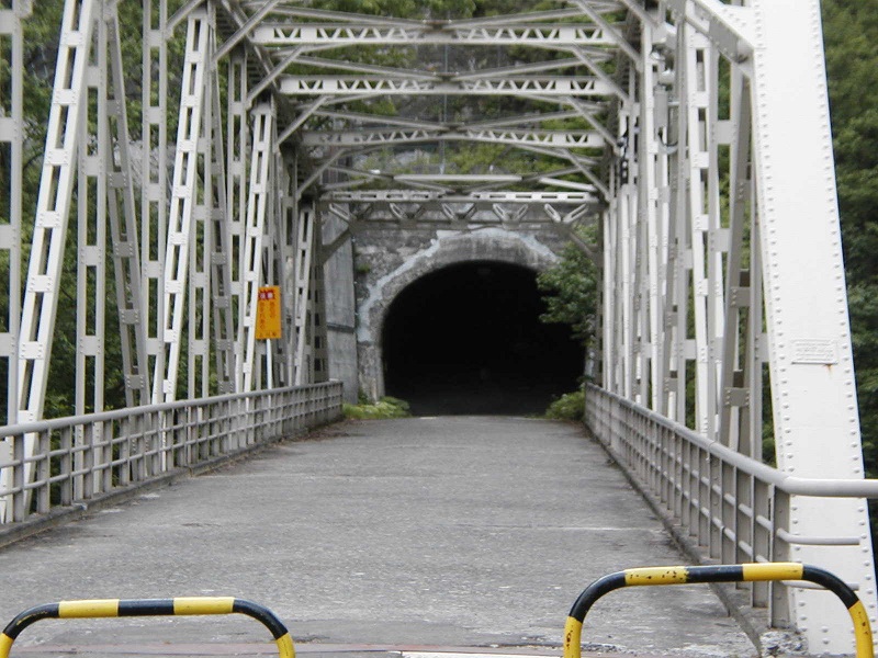 旧大函トンネル