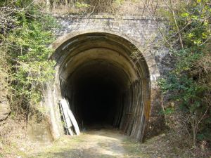 旧総谷トンネル