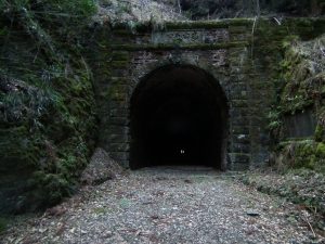旧鐘ヶ坂トンネル(明治）